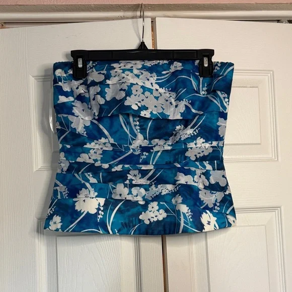 White House Black Market Blue and White Floral Bustier size 4 - Picture 2 of 9